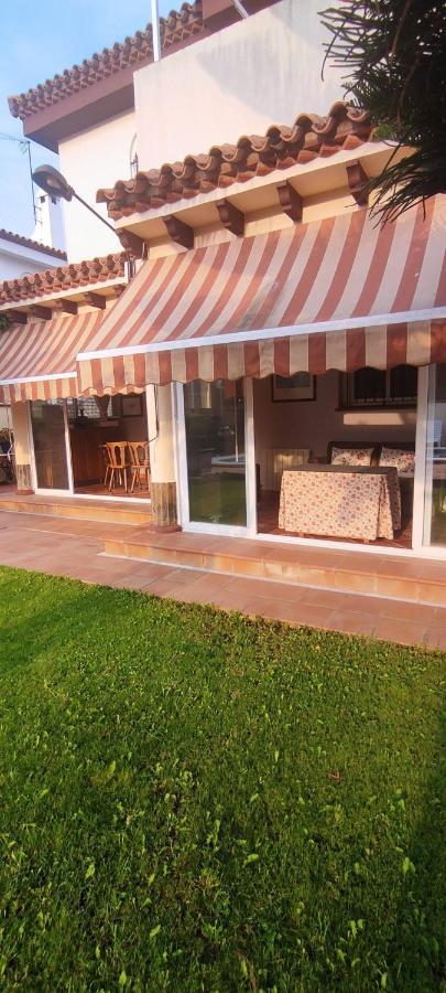 Chalet Con Capacidad Para 8 Personas Chiclana de la Frontera Esterno foto